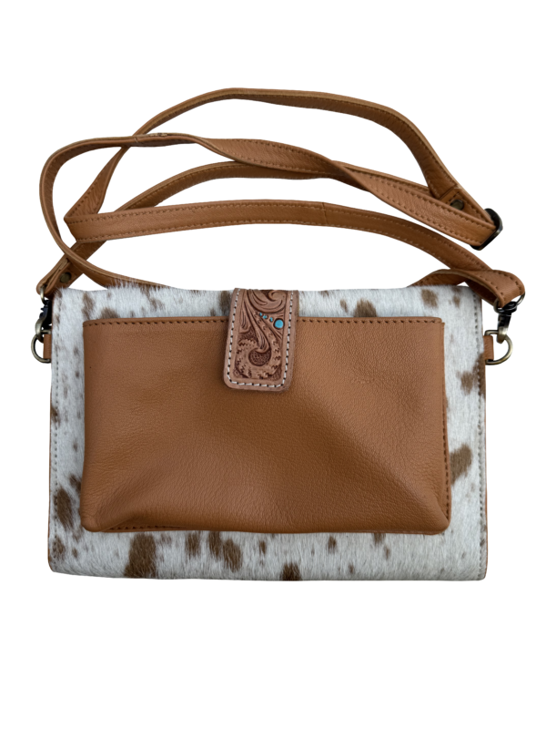 The Design Edge Cowhide Leather Tan Wallet Bag - AB86