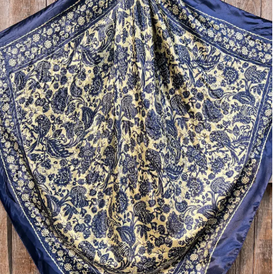 Royal Blue and Cream Paisley Wild Rag/Scarf - 35 x 35" - WR144