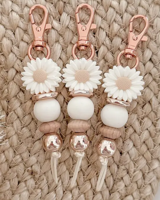 Little Daisies Keychain - Coconut