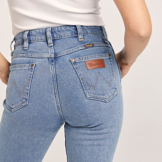 Wrangler Classics Mid Waist Bootcut Jean - Faded Stone - W/091051