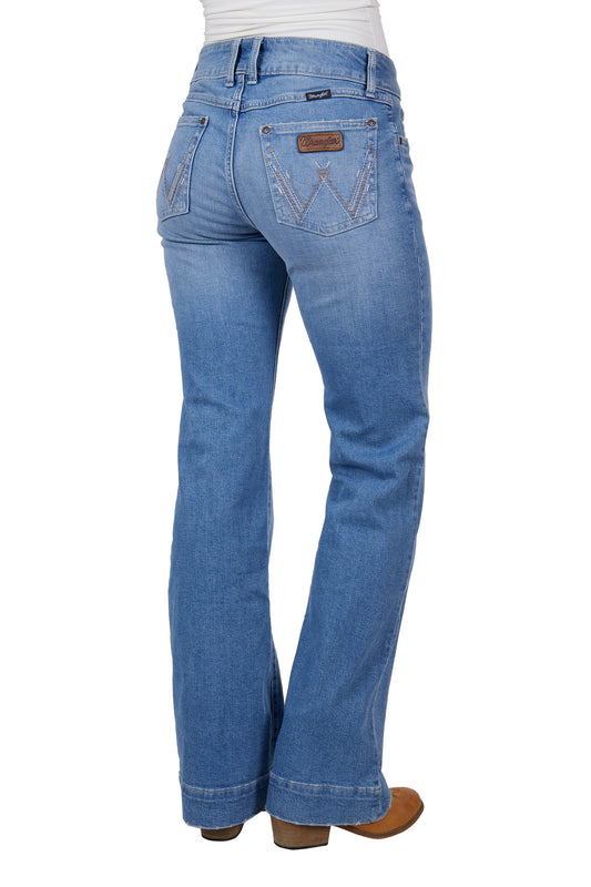 Wrangler Ladies Hallie Trouser Jean - 34" Leg - Sky