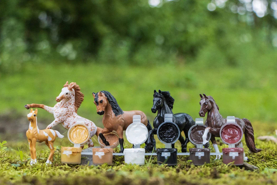 Breyer Activity Horse Crazy Colourful Breeds Paint Kit