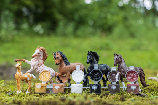 Breyer Activity Horse Crazy Colourful Breeds Paint Kit