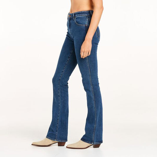 Wrangler Ladies Classic Mid Waist Bootcut Jean - W/091041- ON SALE