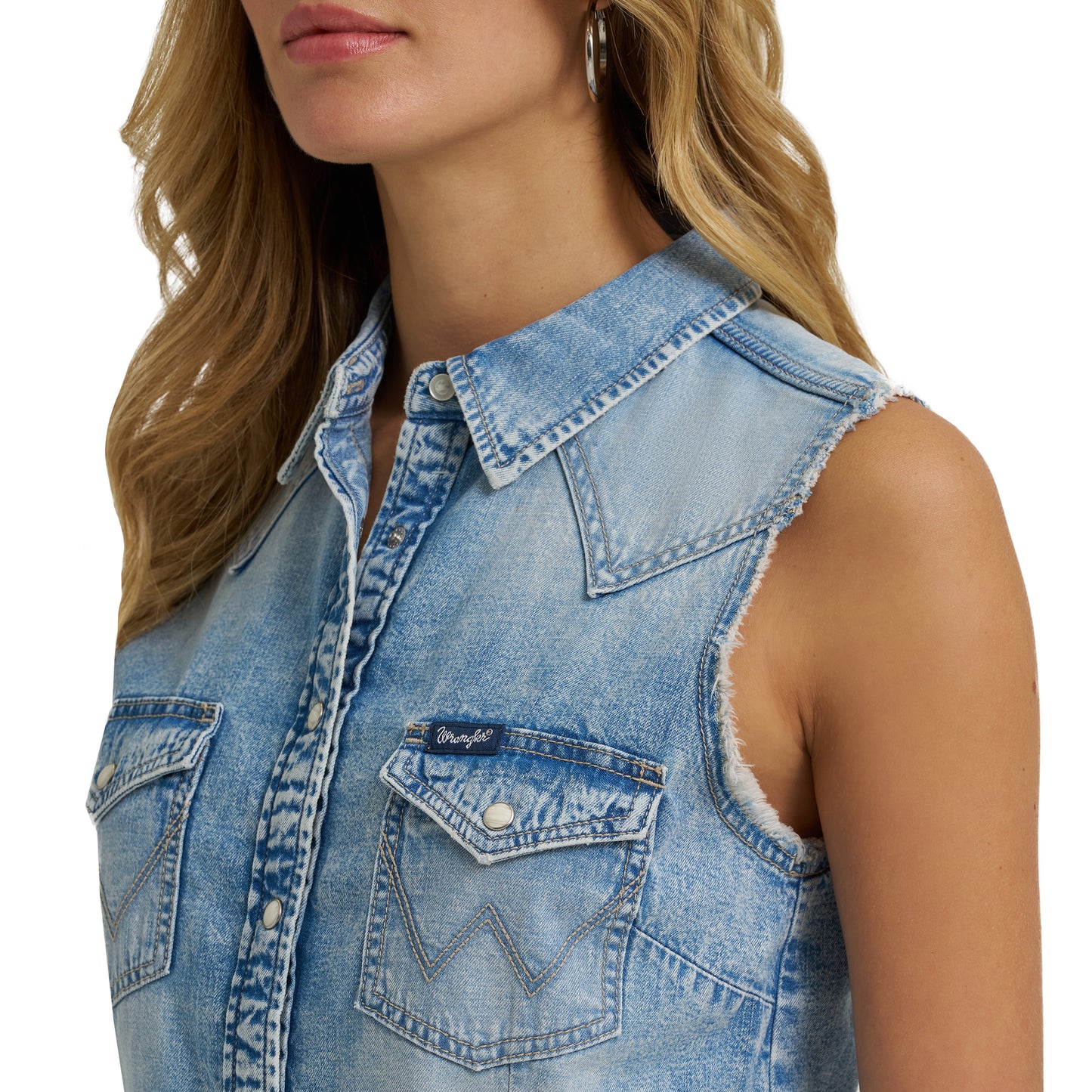 Wrangler Ladies Sleeveless Denim Snap Shirt - 112379492