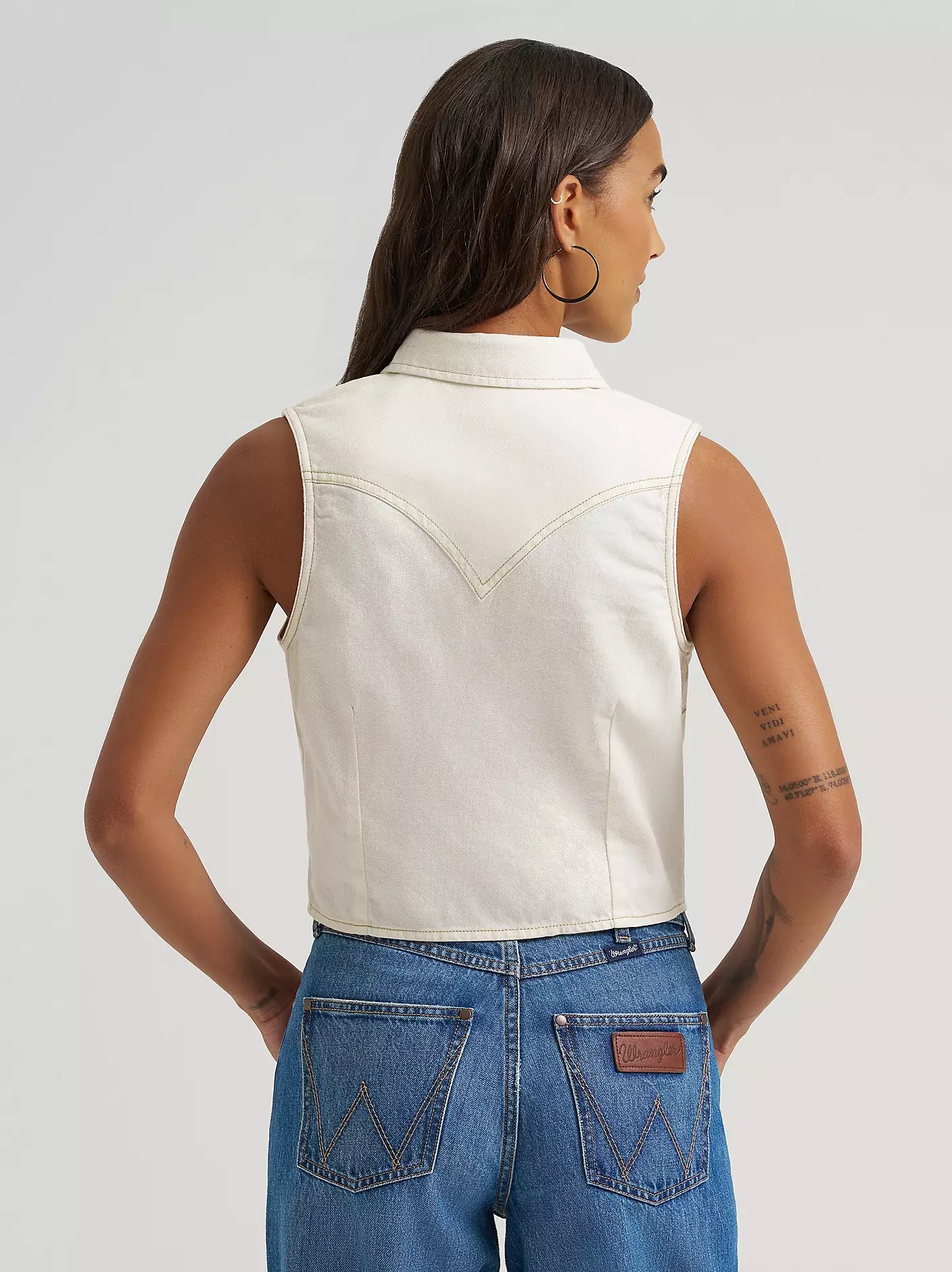 Wrangler Ladies Sleeveless Denim Snap Shirt - 112379493