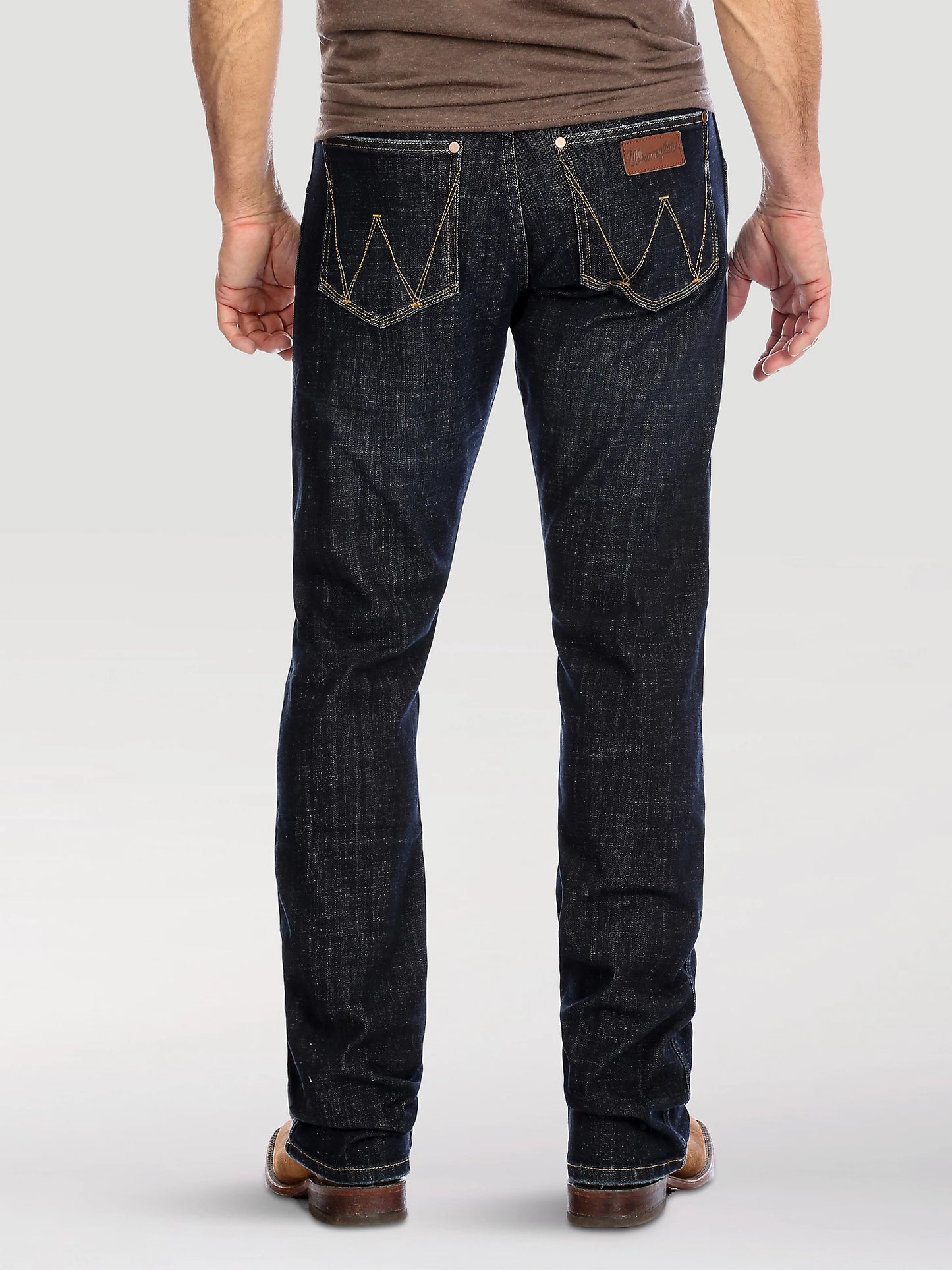 Wrangler USA Mens Slim Fit Boot Cut Jean in Dax - 77MWZDX32