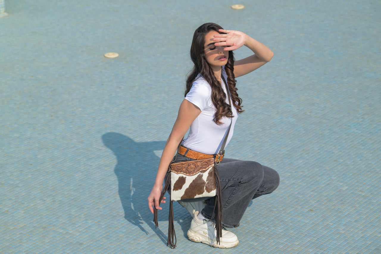 The Design Edge Curico Tooling Leather Cowhide Clutch Bag with Fringes –  Tan and White - AB70
