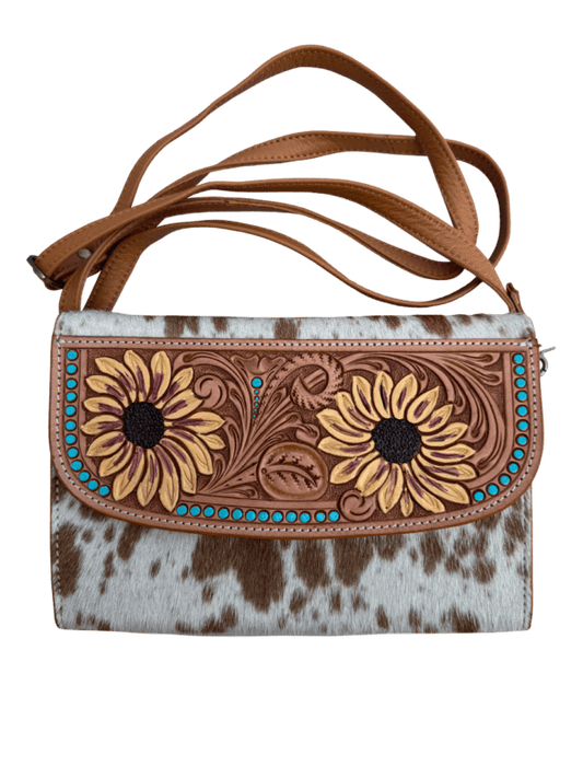 The Design Edge Cowhide Leather Tan Wallet Bag - AB86