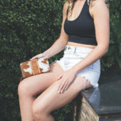 The Design Edge Salta Tan and White Tooling Leather Cowhide Zippered Wallet - AW21