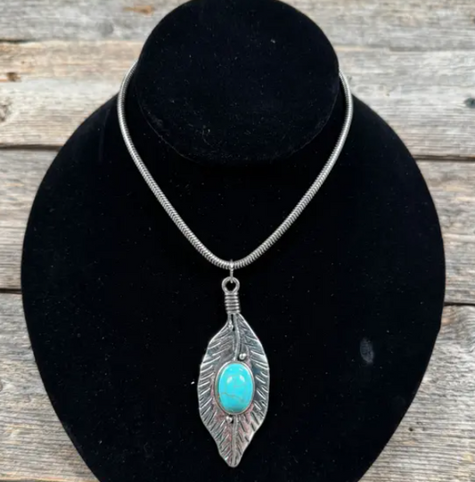 Feather Fashion Turquoise Pendant Necklace - RDJN201
