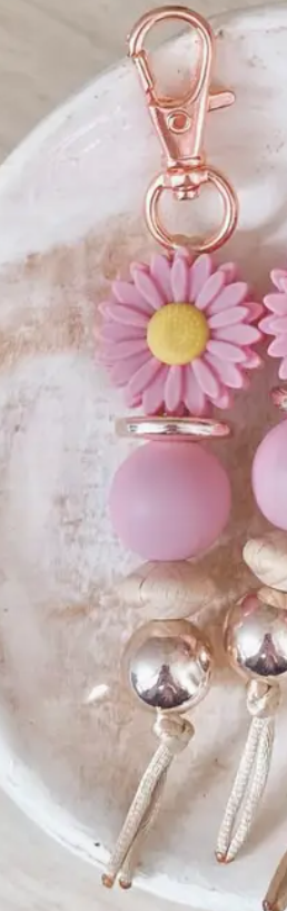 Little Daisies Keychain - Petal Pink