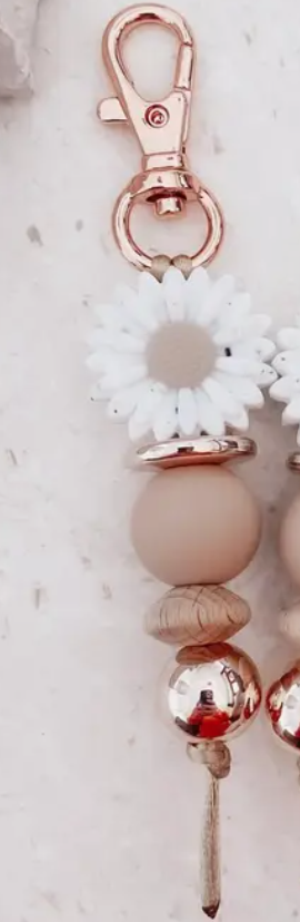 Little Daisies Keychain - Oatmeal Speckle
