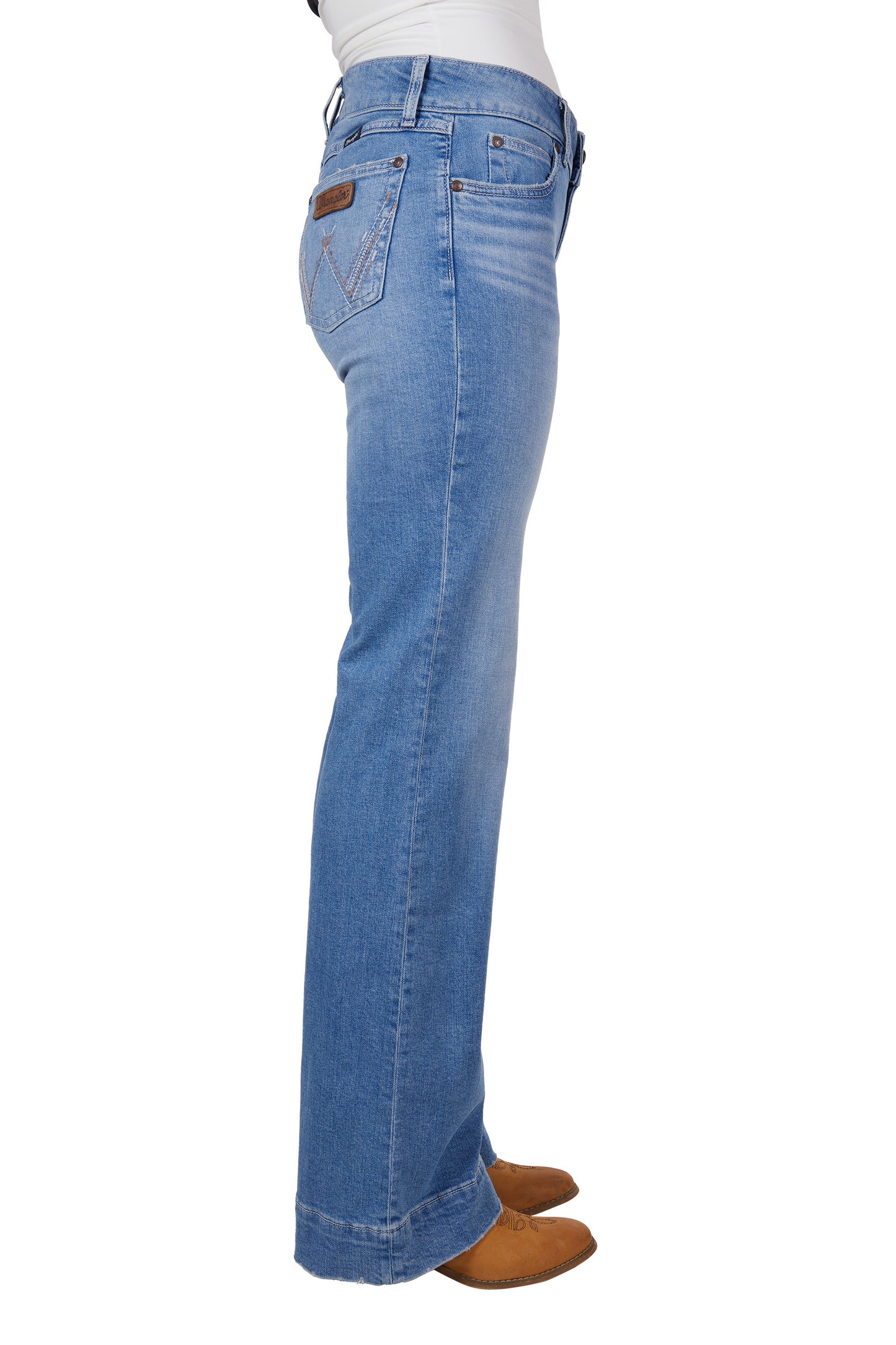 Wrangler Ladies Hallie Trouser Jean - 34" Leg - Sky