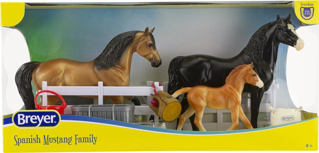 Breyer Freedom Series spanish Mustang Family 3 pce Set
