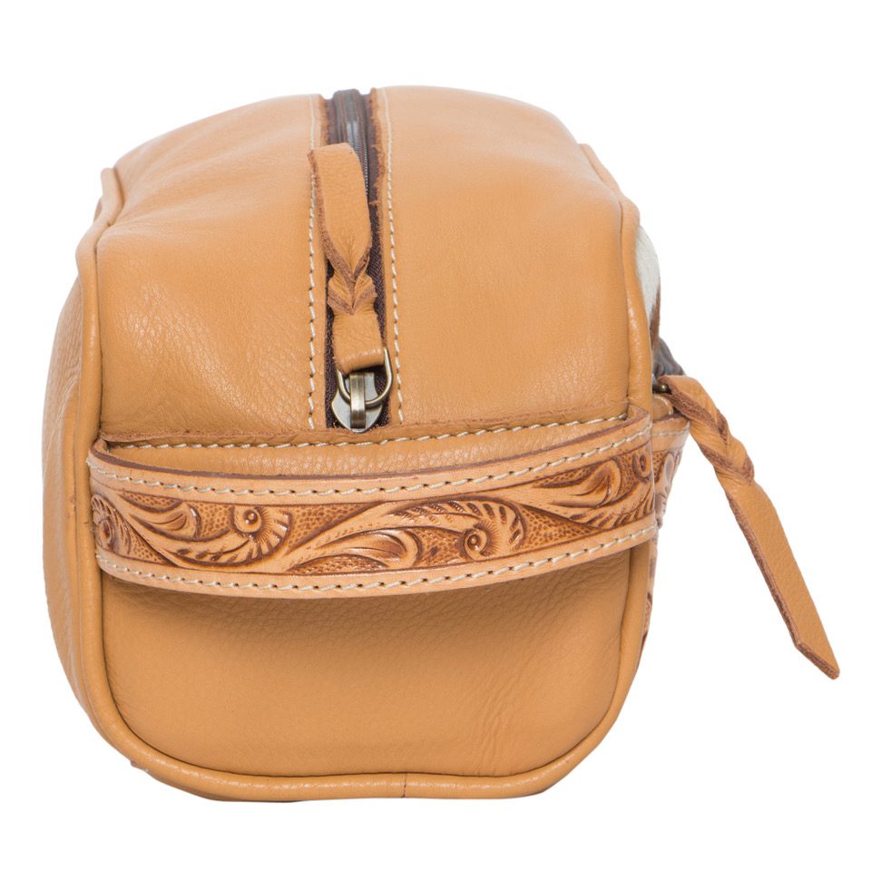 The Design Edge Tan and White Toiletries Bag with Carving Details - AT62 - Coro