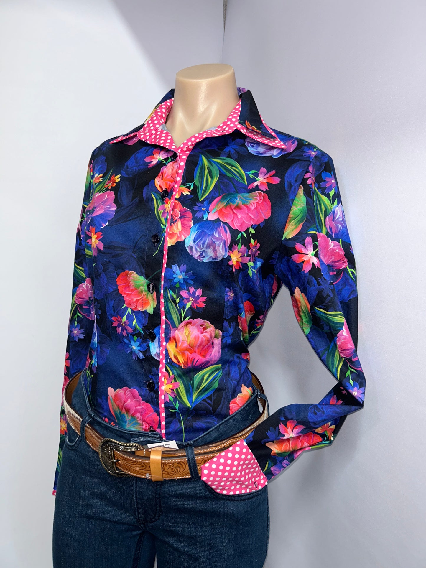 Netties Ladies Pink Millie Fitted L/S Shirt